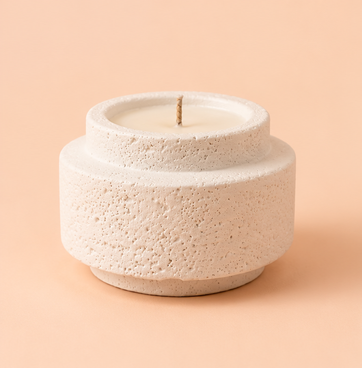 Nova Sculpted Candle - pomegranate Noir